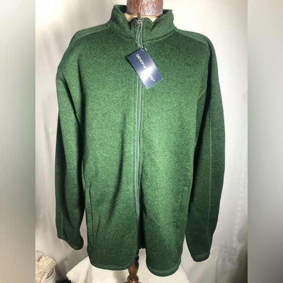 Mens Green Sweater. NEW. Size 2X. Devon and Jones.
New with tag. - Picture 1 of 10